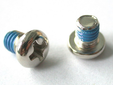 ������˿